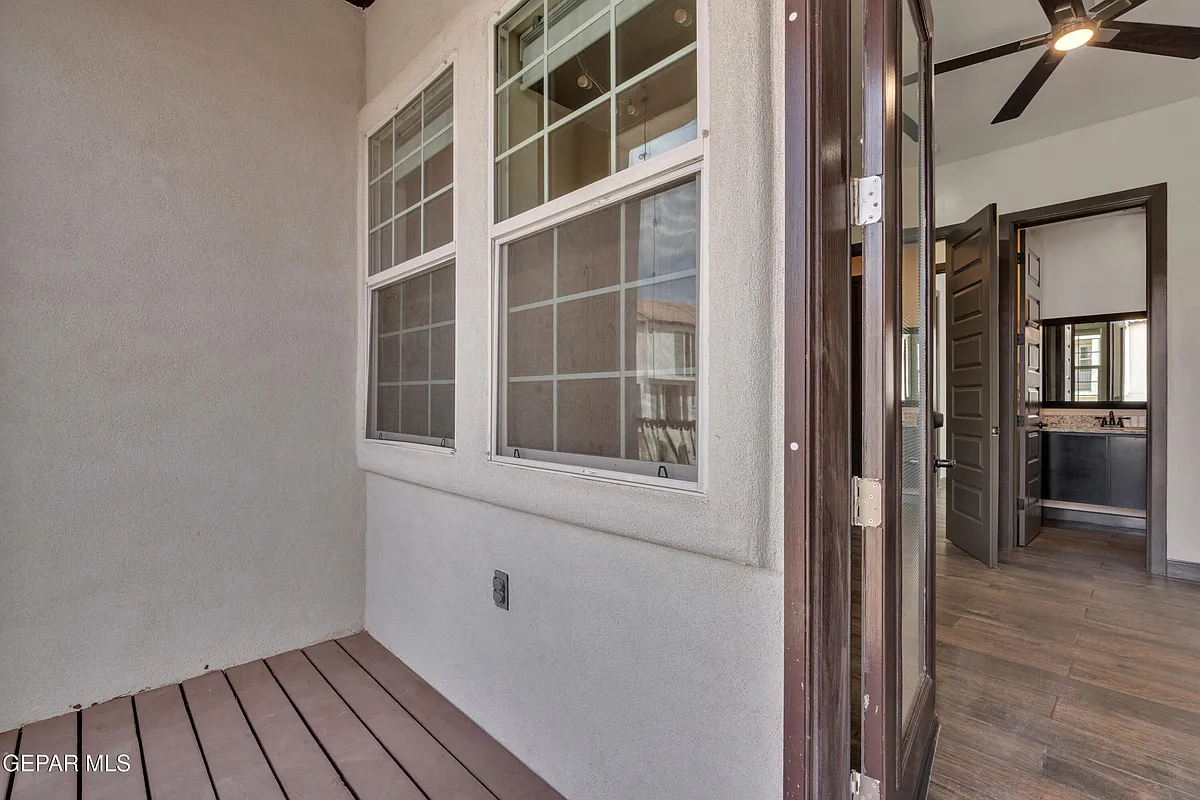 Building Photo - 461 Vin Benicarlo Pl