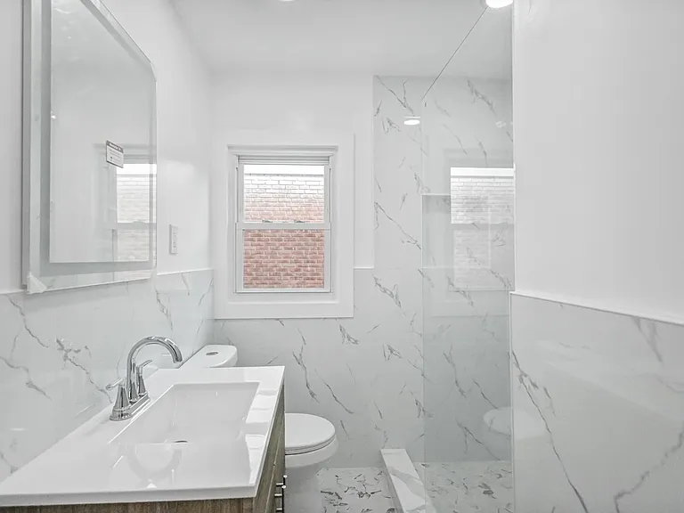 14 Columbus Ave — Photo 33