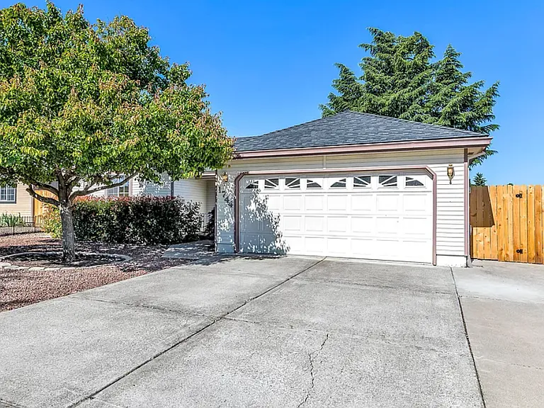 1744 Sandpiper Dr — Photo 23