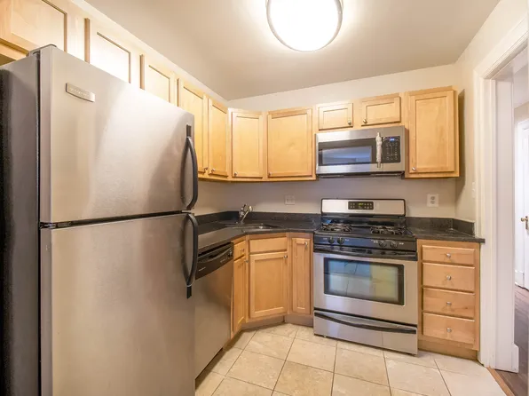 1835 Kalorama Rd NW APT 1, Washington, DC 20009