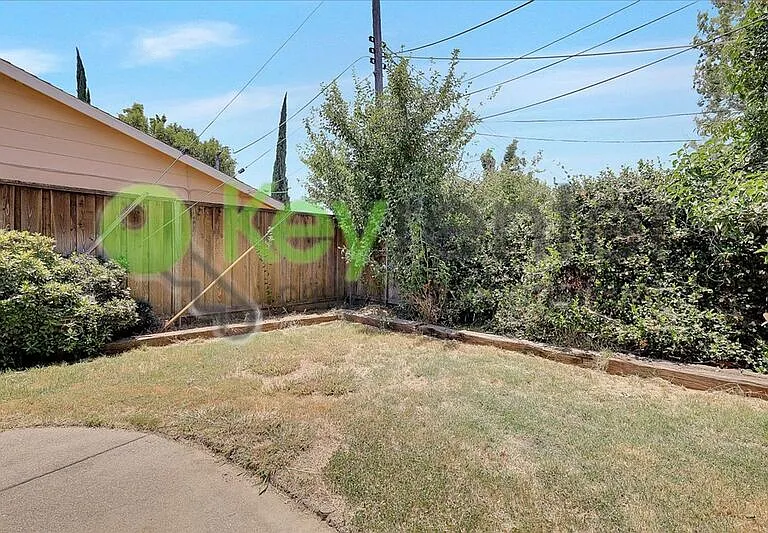 6140 Pinecreek Way — Photo 27