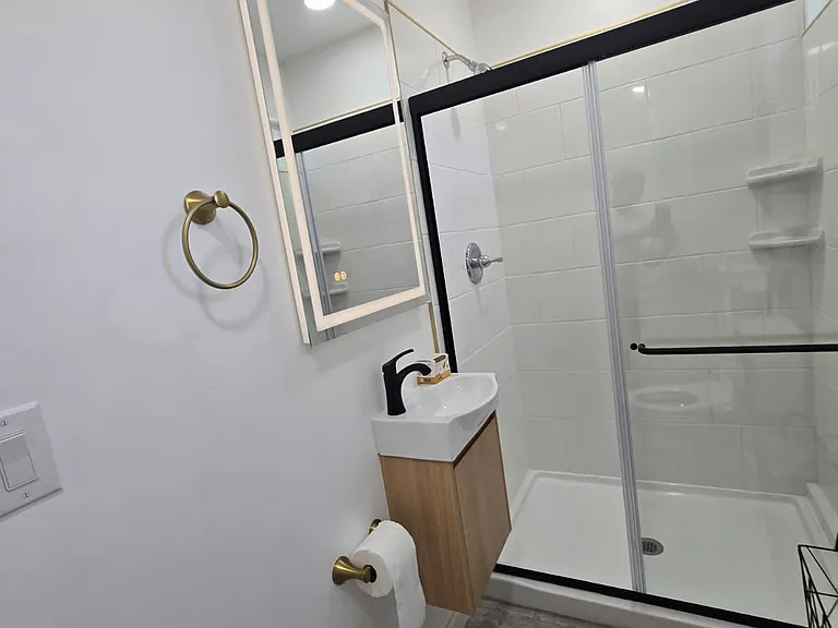 2481 E Canal Dr #1 — Photo 9
