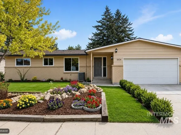 1904 NW 8th St, Meridian, ID 83646