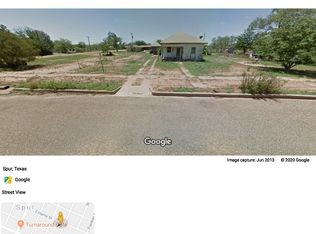 318 E Harris St, Spur, TX 79370