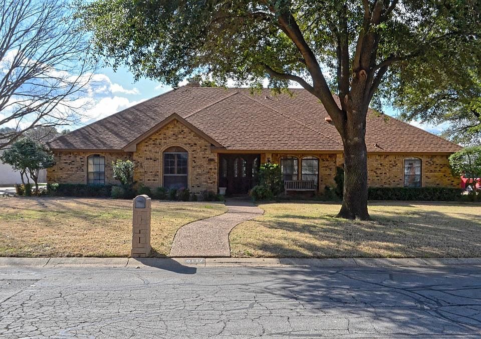 1st image of 9117 Timber Oaks Dr