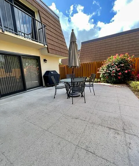 2531 25th Ct — Photo 31