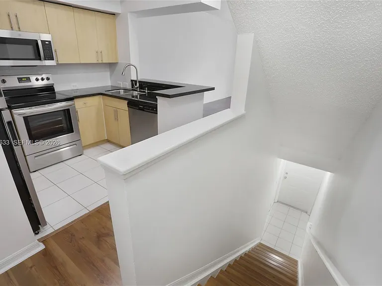 2941 NE 185th St #1305 — Photo 9