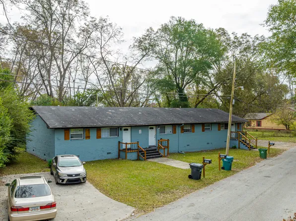 101 King St, Fort Valley, GA 31030