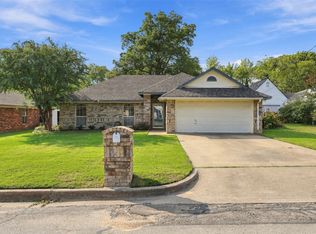 411 W Spring St, Weatherford, TX 76086