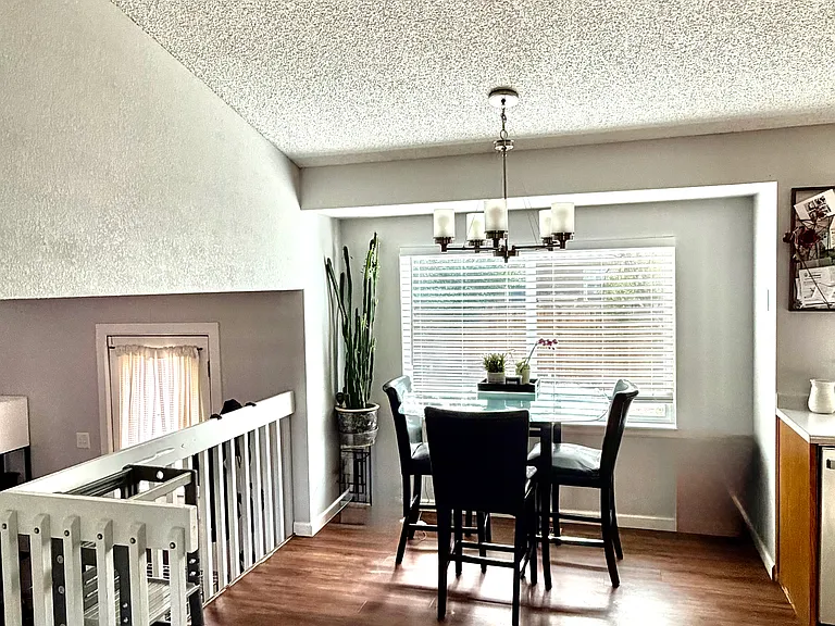 12010 Forest Way — Photo 3