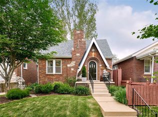 6427 Pernod Ave, Saint Louis, MO