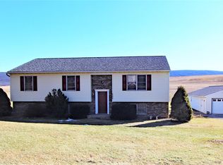 509 Pine Creek Ave, Jersey Shore, PA 17740