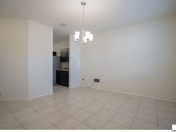 4th image of 30225 W Catalina Dr