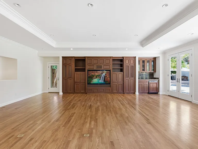 13565 Wendy Ln — Photo 16