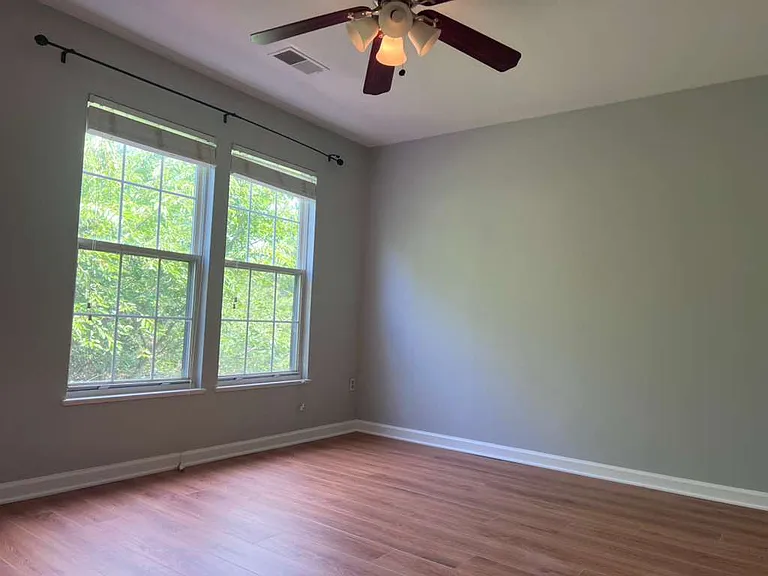 6205 Abbottsbury Row — Photo 27