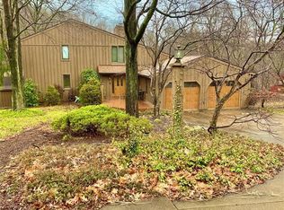 164 Edgewater Dr, Monaca, PA 15061