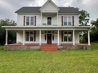 37 Planer Mill Rd, Louisville, AL 36048