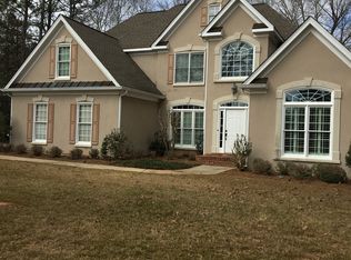 111 Ridgeview Dr, Lagrange, GA 30240