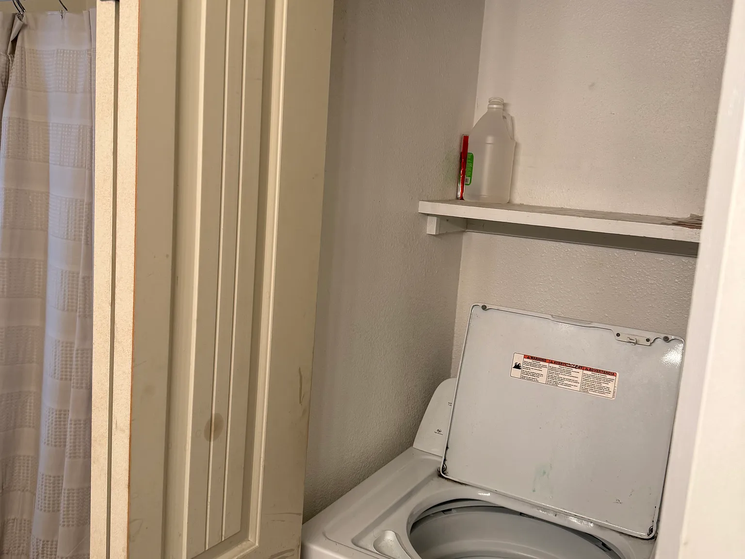 2 bed, 968 sqft, $2,800 — Photo 2