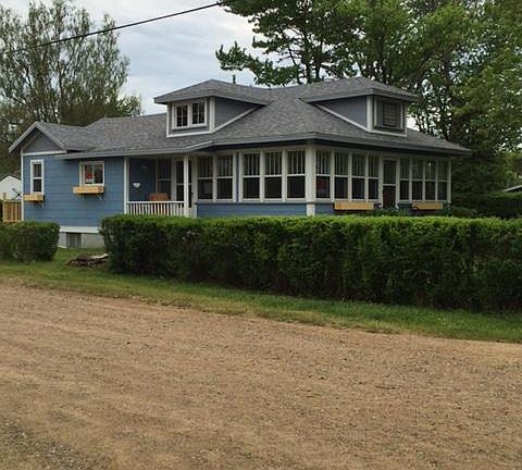 2nd image of 7260 Longfellow Dr