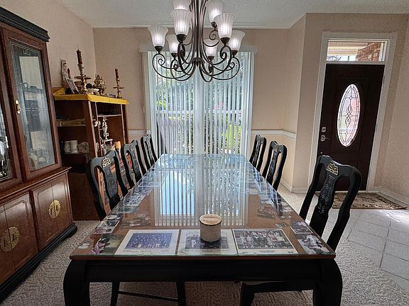 4th image of 4227 Marysa Dr