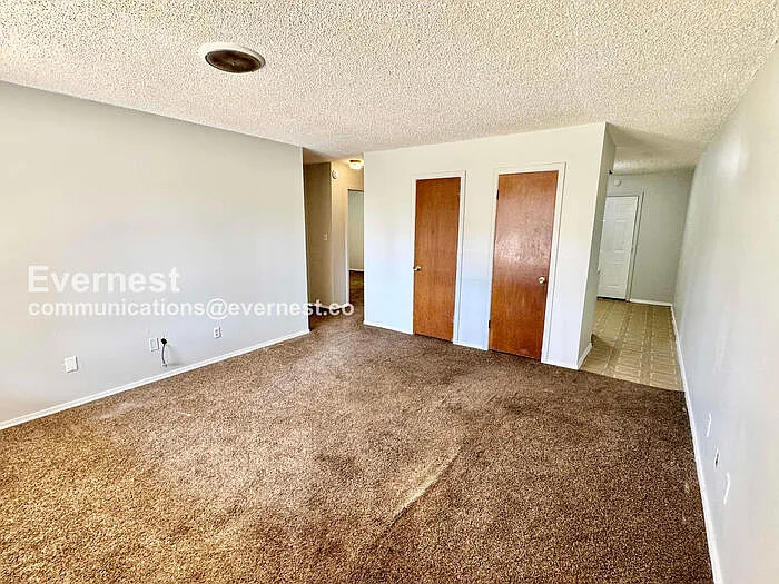 909 E Quincy St #4 — Photo 7