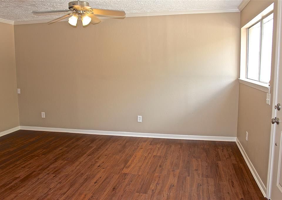 1st image of 2108 Park Ave APT 2