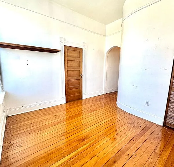 1656 S Throop St #2F — Photo 12