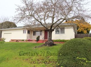 21 Steven Dr, Petaluma, CA 94952