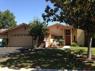 210 Golden Meadow Dr, Paso Robles, CA 93446