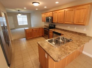 2020 Macon St, Mahomet, IL 61853