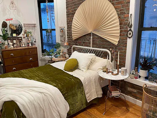 Rented by Doorway NYC, LLC | media 20