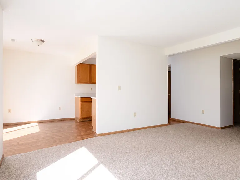 Brookstone Townhomes — Photo 5