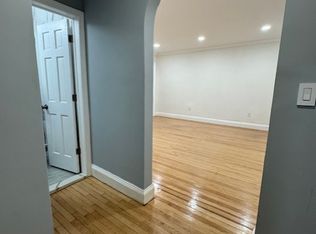 (Undisclosed Address), Larchmont, NY 10538