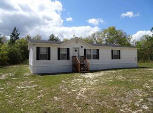 486 Passion Flower St, Defuniak Springs, FL 32433