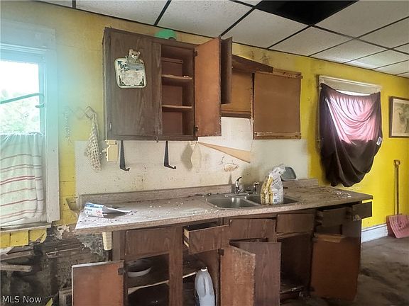 4th image of 11321 Mount Overlook Ave