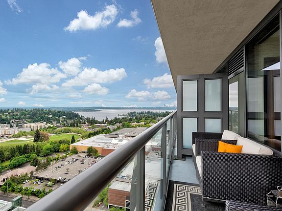 5th image of 650 Bellevue Way NE Unit 2502