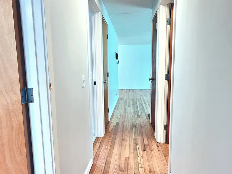 12820 SW Edgewood St — Photo 26