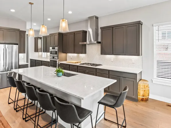 1869 Blossom Grove Dr, Windsor, CO 80550