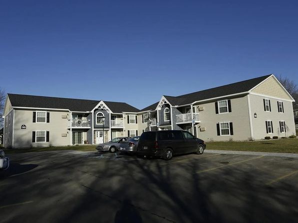 1101 W Main St, Fremont, MI 49412
