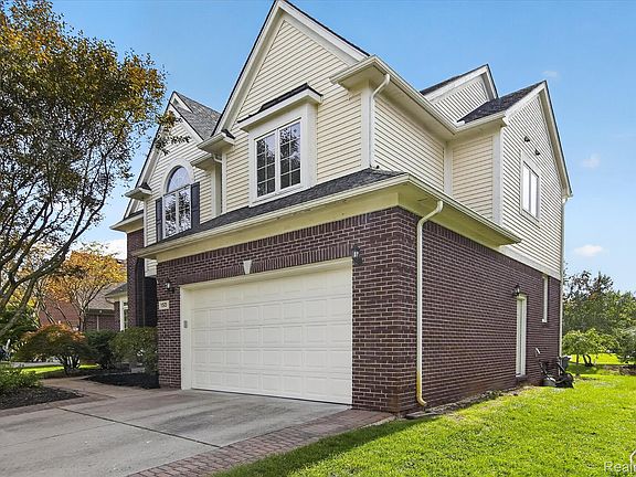5th image of 150 Liza Ln