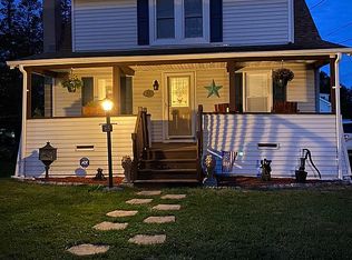 65 Burgess St, East Haven, CT 06512