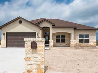 837 Lenora Ave, Del Rio, TX 78840