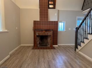 189 N Ave E, Cranford, NJ 07016