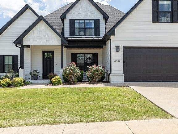4th image of 3445 E Galaxy Cir