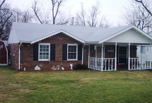 1st image of 2229 Barron Dr