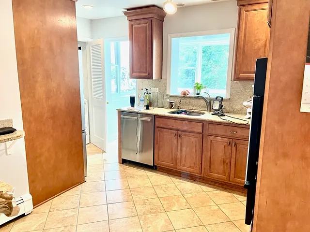 Meadow Ln — Photo 4
