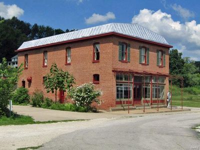 500 Walnut St, Hermann, MO, 65041