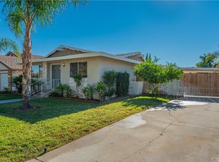30572 Sparrow Hawk Dr, Canyon Lake, CA 92587