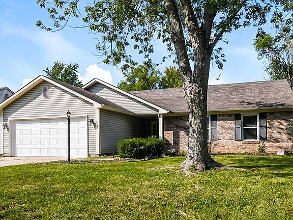 3rd image of 5508 Pine Hill Dr